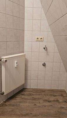 Tiled Corner with Radiator