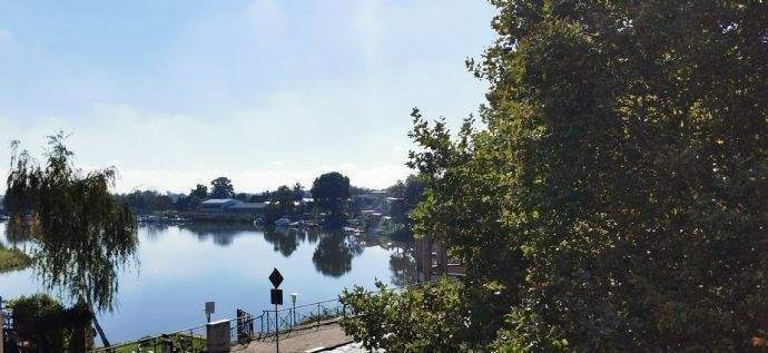 Ausblick auf die Saale vom Wohnzimmer