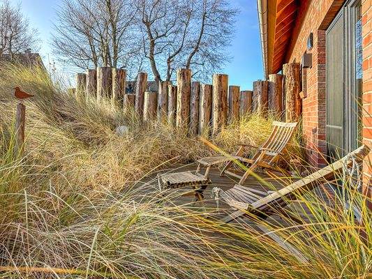 1. Sonnenterrasse im Strandhafer .jpg