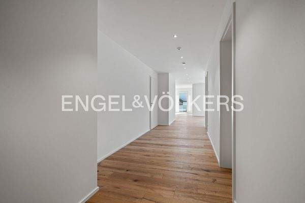 Hochwertiges Echtholzparkett