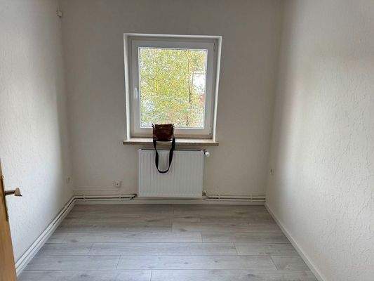 05b25f3e-033b-4e66-bdbc-45714f308e62