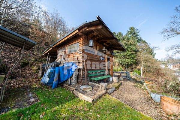 Grundstück, Ansicht III