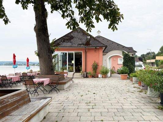 Aussenaufnahme Haupthaus