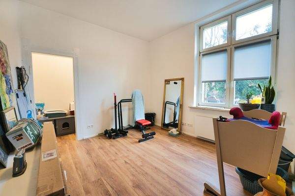 Arbeits-/Kinder-/Schlafzimmer