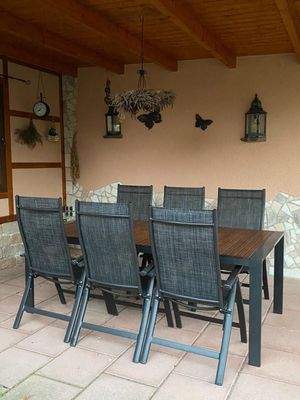 5 überdachte Terrasse.jpg