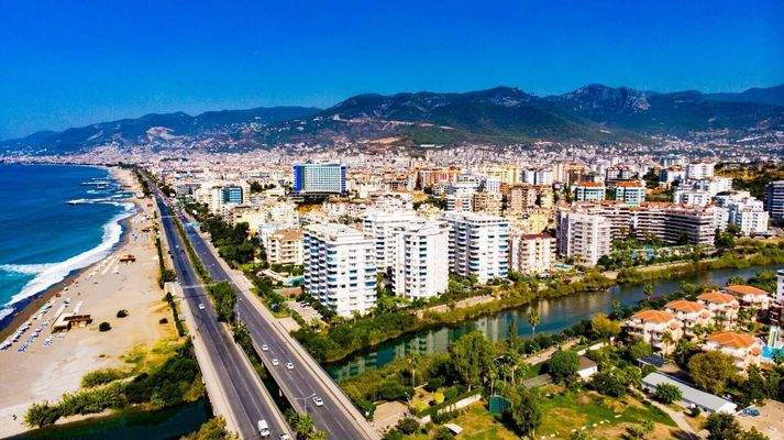 Chic Seafront Properties with Sea Views for Sale in Alanya Tosmur