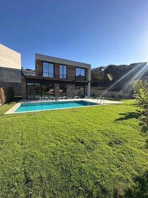 Villas with Private Pool near the Beach in Bodrum Gümüşlük