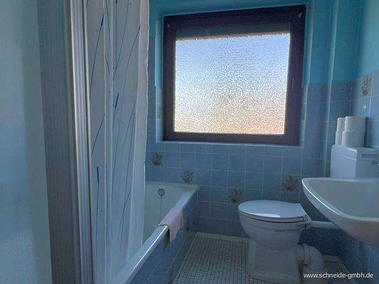 Badezimmer EG