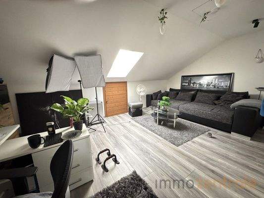 CDCCB933-FE40-4403-A219-8AFF8F7B4370_1_105_c