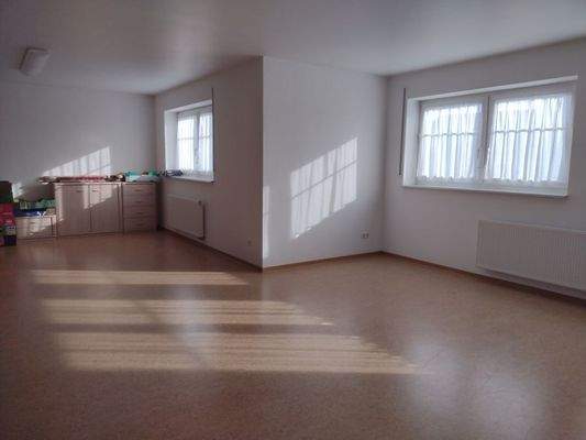 Wohn-Ess-Kochbereich ELW UG