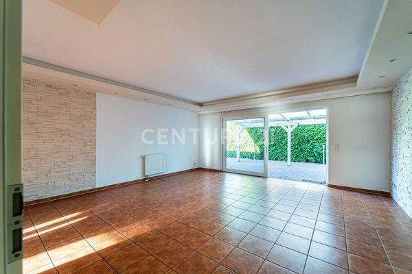 Großer Wohn- und Essbereich mit flexibler Raumaufteilung