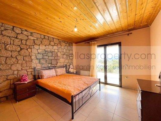 img_1f83ec9b-349d-4855-9a21-b0428b00e75f