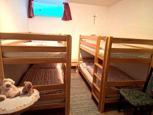 innenliegende Kinderzimmer von WH 2 im DG