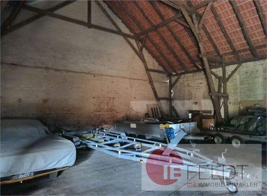 Blick in die Scheune