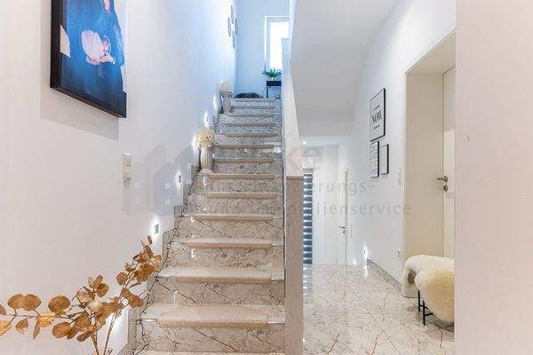 EG_TRH OG UG Diele (2)