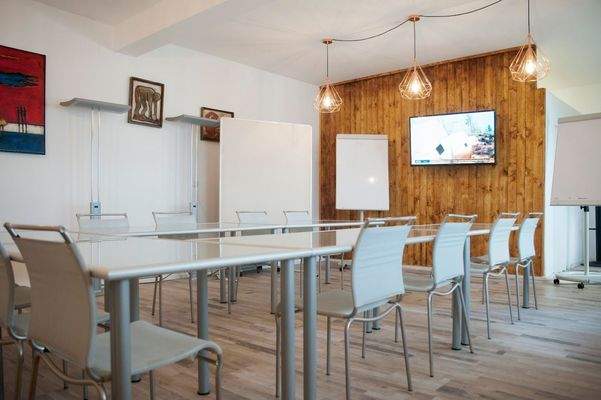 Schulungsraum nebenan