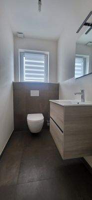 MARKEN-SANITÄR MIT BADMÖBELN AUF MAß