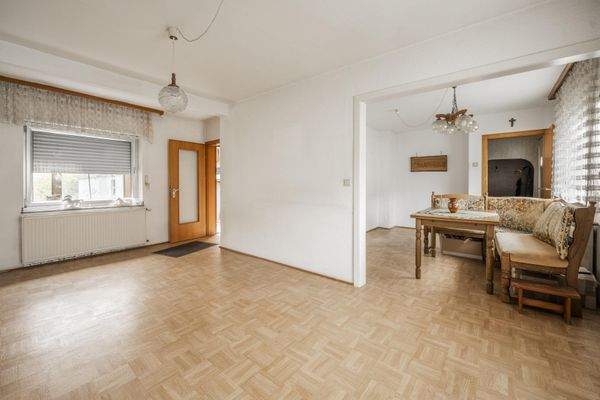 gemeinsamer Wohn- und Essbereich