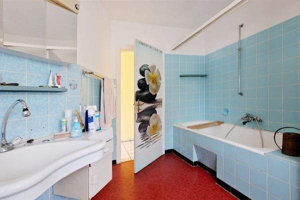 Bad EG im Vorderhaus