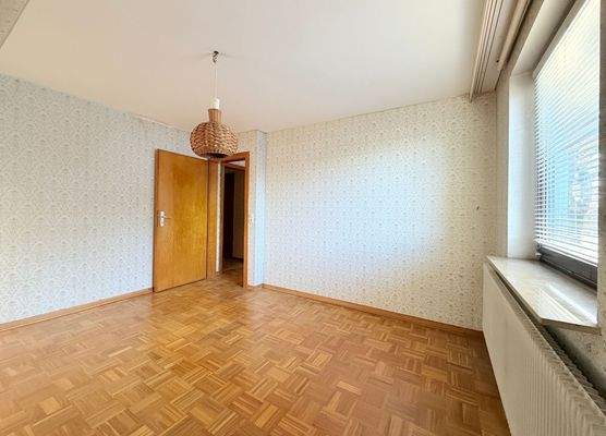 12 Schlafzimmer (2) OG