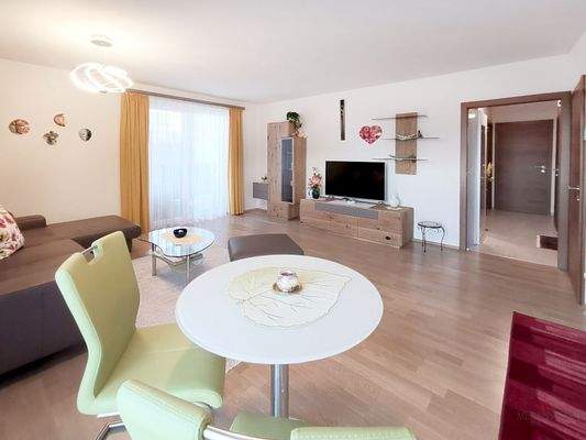 12ca0231-7eb3-409b-b158-eeb3cecf4111_original