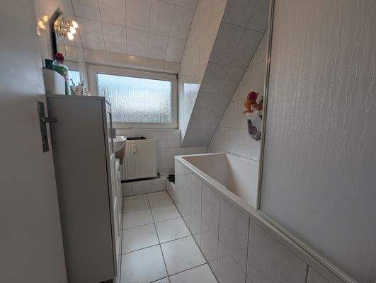 Tageslichtbad (Bad mit Fenster)