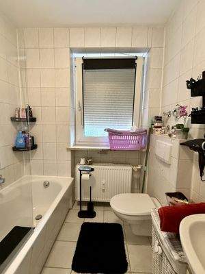 Bad mit Fenster