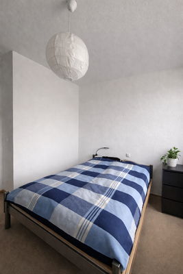 Schlafzimmer (Privatgegenstände entfernt) 