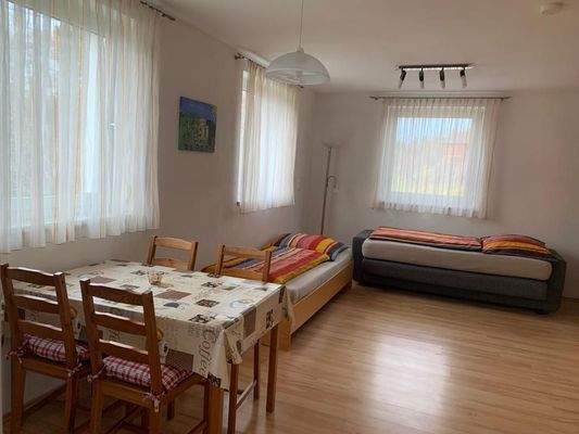 Wohnbereich mit 2 Einzelbetten