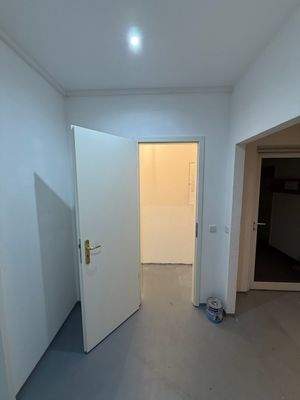 Helles Büro im Obergeschoss