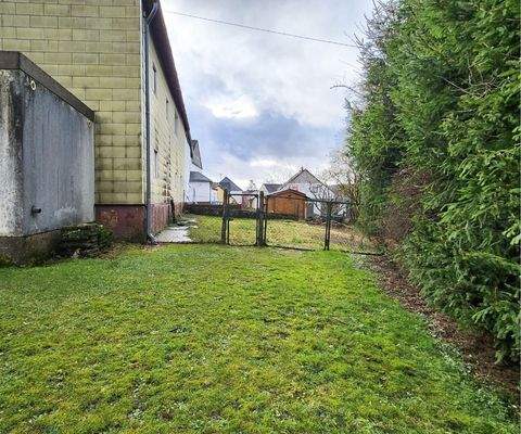 Grundstück, Blick hinter das Haus