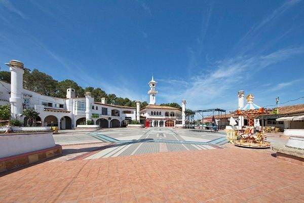 Ladenlokal zum Verkauf nahe Strand in Santa Ponsa auf Mallorca