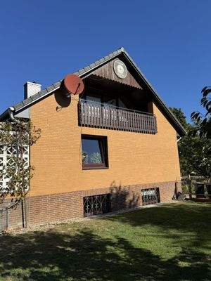 Giebelansicht, Balkon vom Dachgeschoss