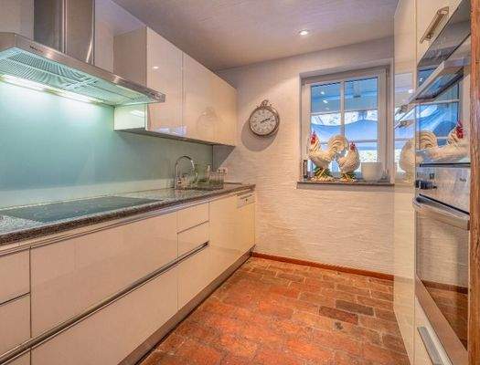 HP4-Eckreihenhaus-Mondsee-Küche