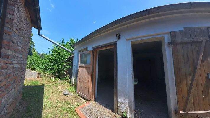 Nebengebäude Zugang R1&R2