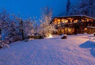 Chalet Außen Winter