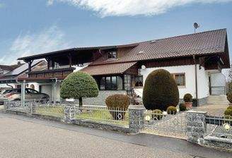 Außenansicht Straßenseite