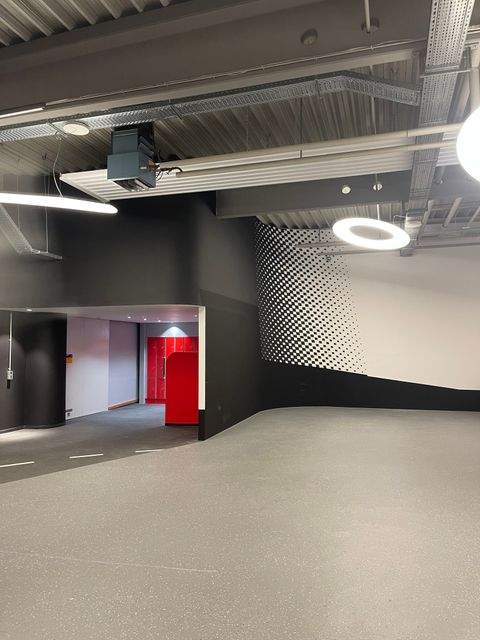 Oberasbach Halle, Oberasbach Hallenfläche