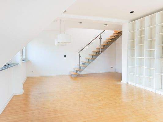 Lichtdurchfluteter Wohn-Ess-Bereich