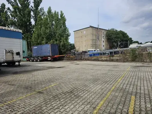 1cf93943-ce42-4cbb-be6a-c021f0c81e17-1942291292.we