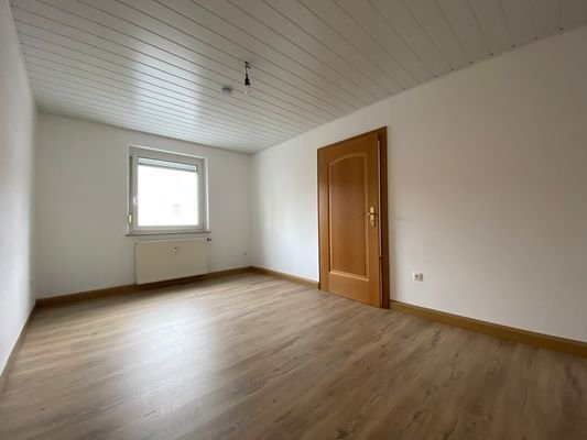 Durchgangszimmer, Büro