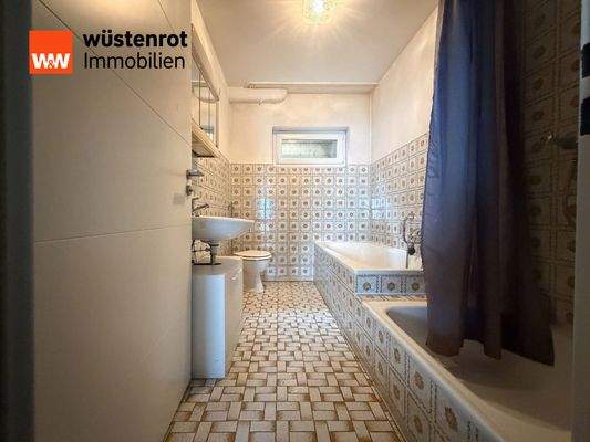 Badezimmer (Untergeschoss)