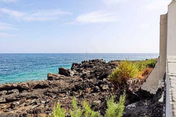 Exklusive Meerblick-Villa in erster Meereslinie von Punta Larga (5).jpeg