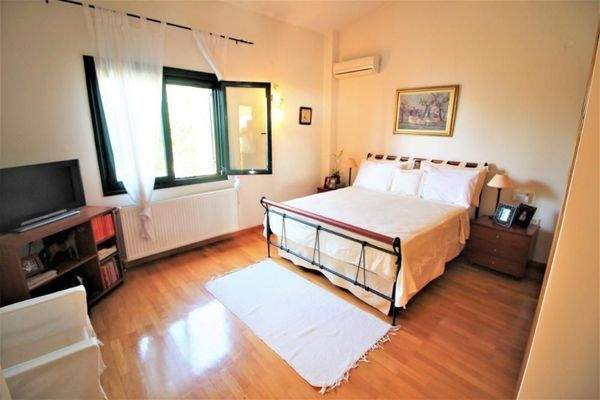 Luxuriöse Villa mit atemberaubendem Panoramablick