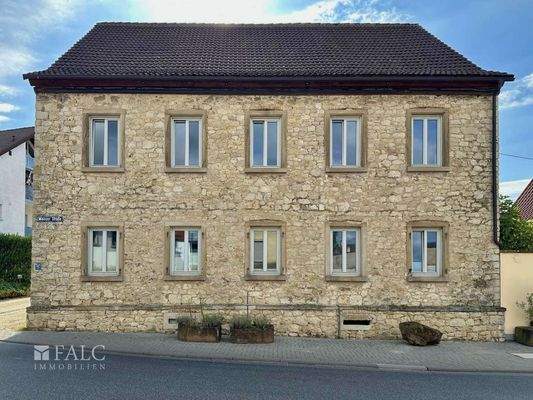 Traumhaus Straßenansicht