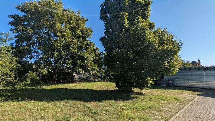 Baufeld für Zweitbau