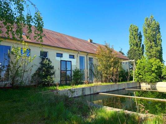 Blick auf das Gebäude