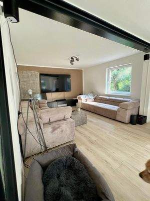 PHOTO-2025-12-16-04-33-06 33.jpg