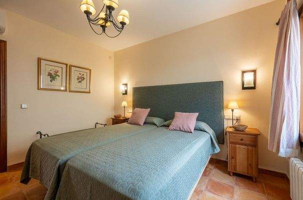 2622_12_Santanyi_Finca_Schlafzimmer