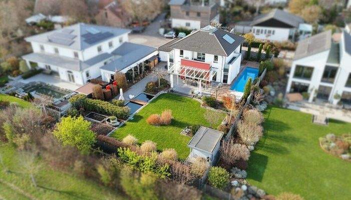 Drohenansicht Garten